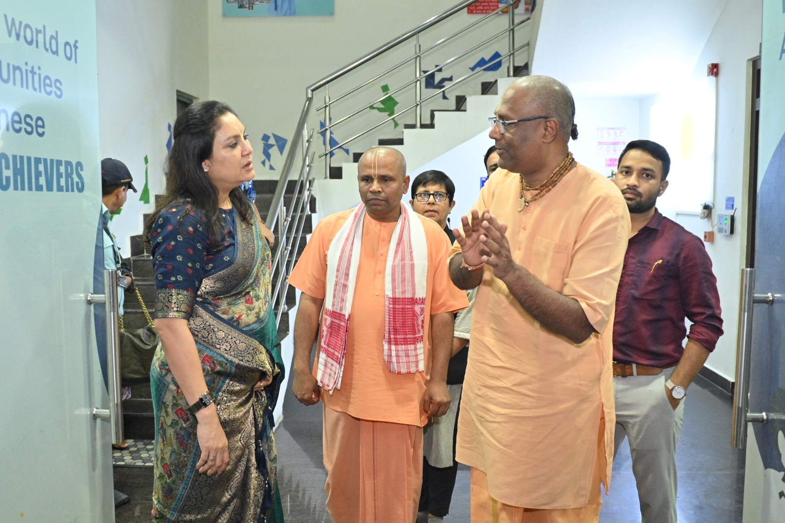 <span  class="uc_style_uc_tiles_grid_image_elementor_uc_items_attribute_title" style="color:#ffffff;">Smt.RINIKI BHUYAN SHARMA</span>